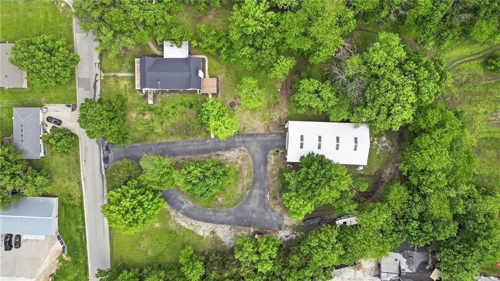 1106 College Hill Street N/a Property Photo 3