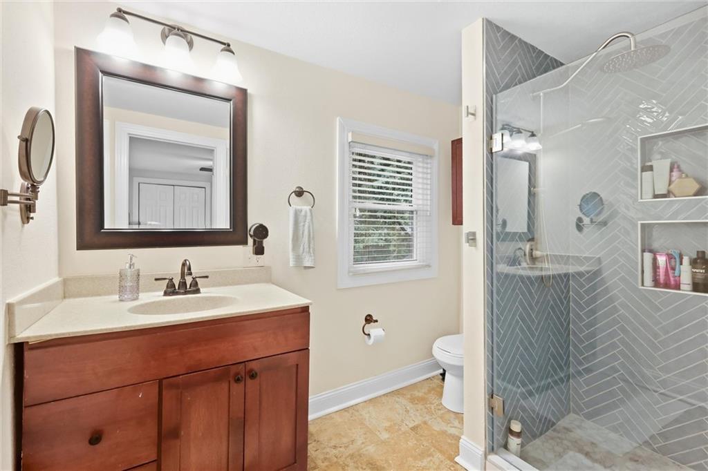 5127 Walnut Street Property Photo 19