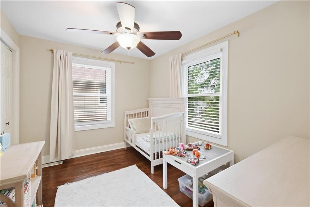 5127 Walnut Street Property Photo 22