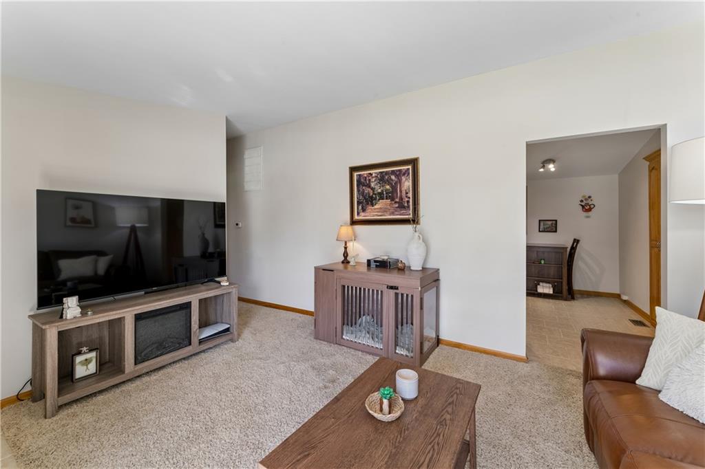18510 E 5th Street Property Photo 8