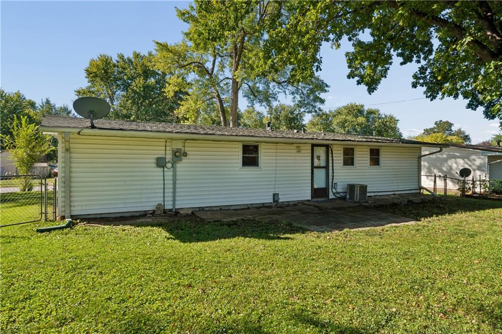 18510 E 5th Street Property Photo 38