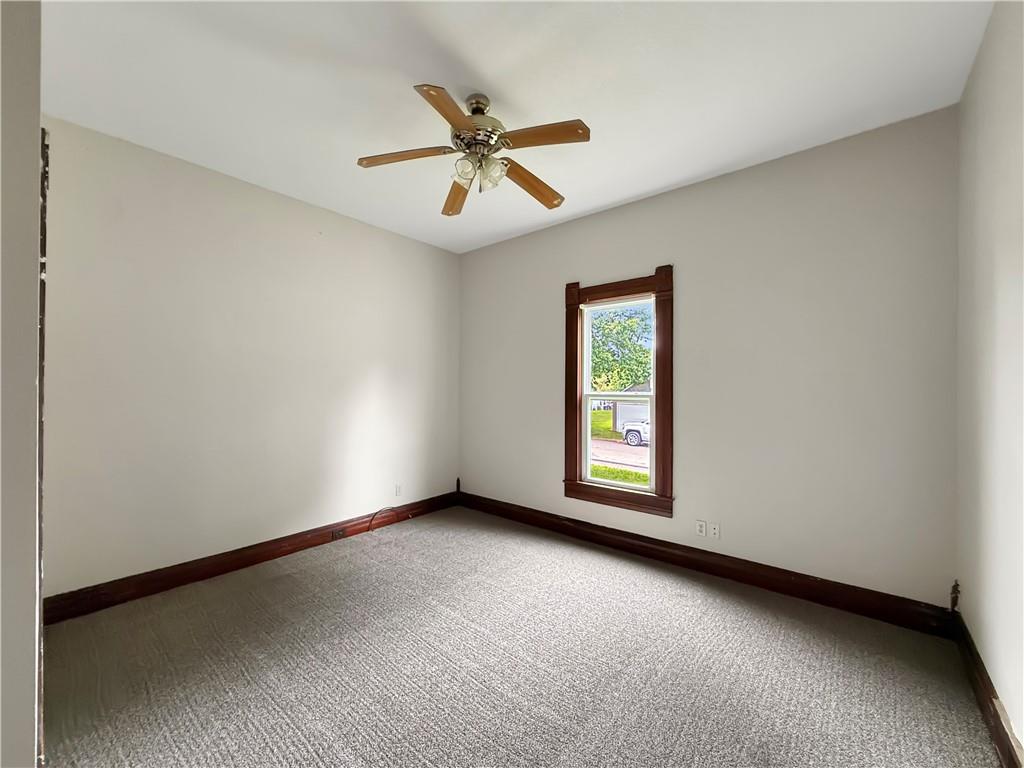1100 Walnut Street Property Photo 9