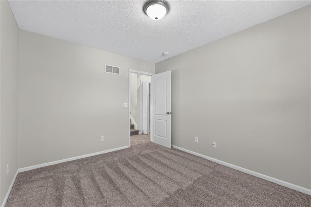 9004 N Cosby Avenue Property Photo 14