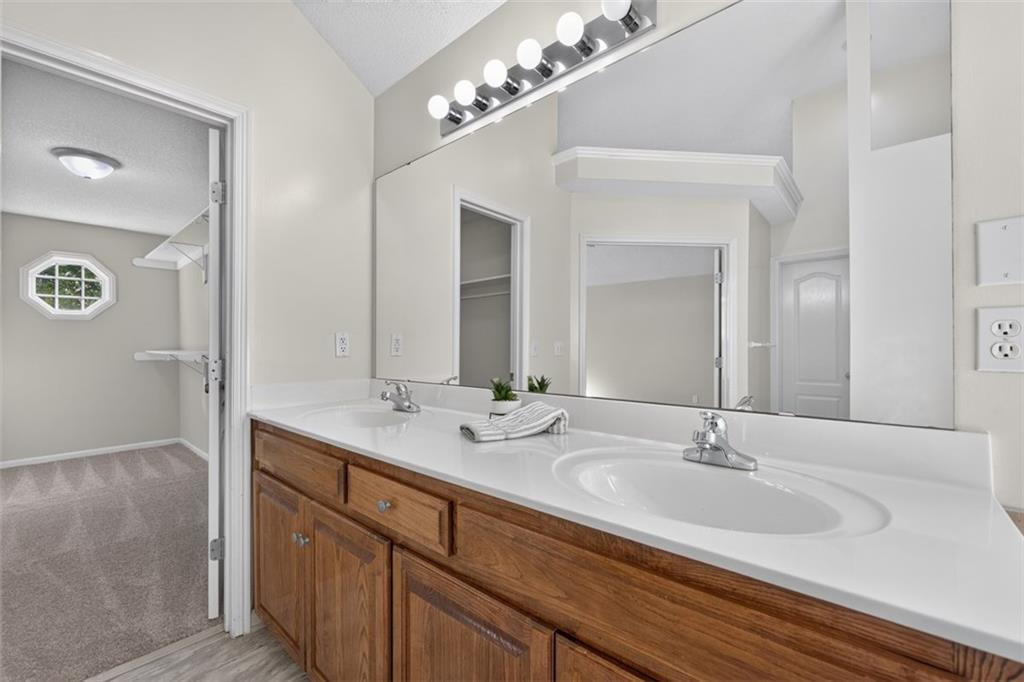 9004 N Cosby Avenue Property Photo 23