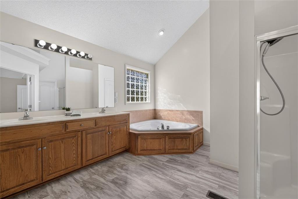 9004 N Cosby Avenue Property Photo 25