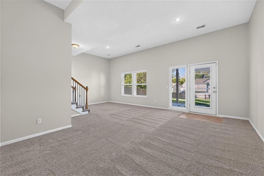 9004 N Cosby Avenue Property Photo 29