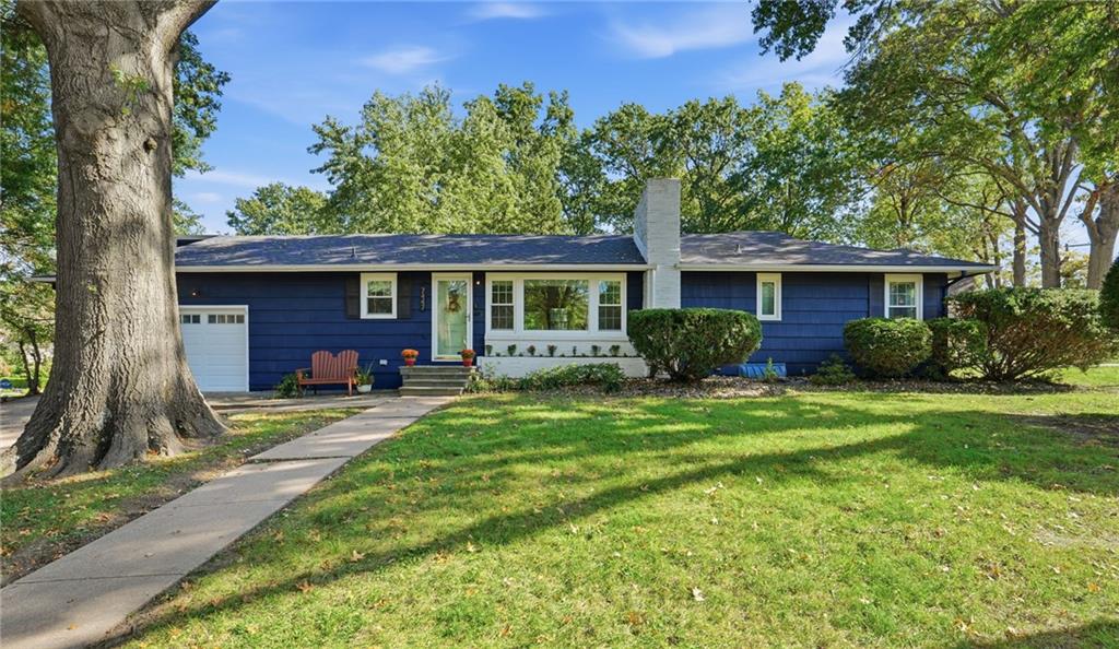 7447 Grand Avenue Property Photo 1