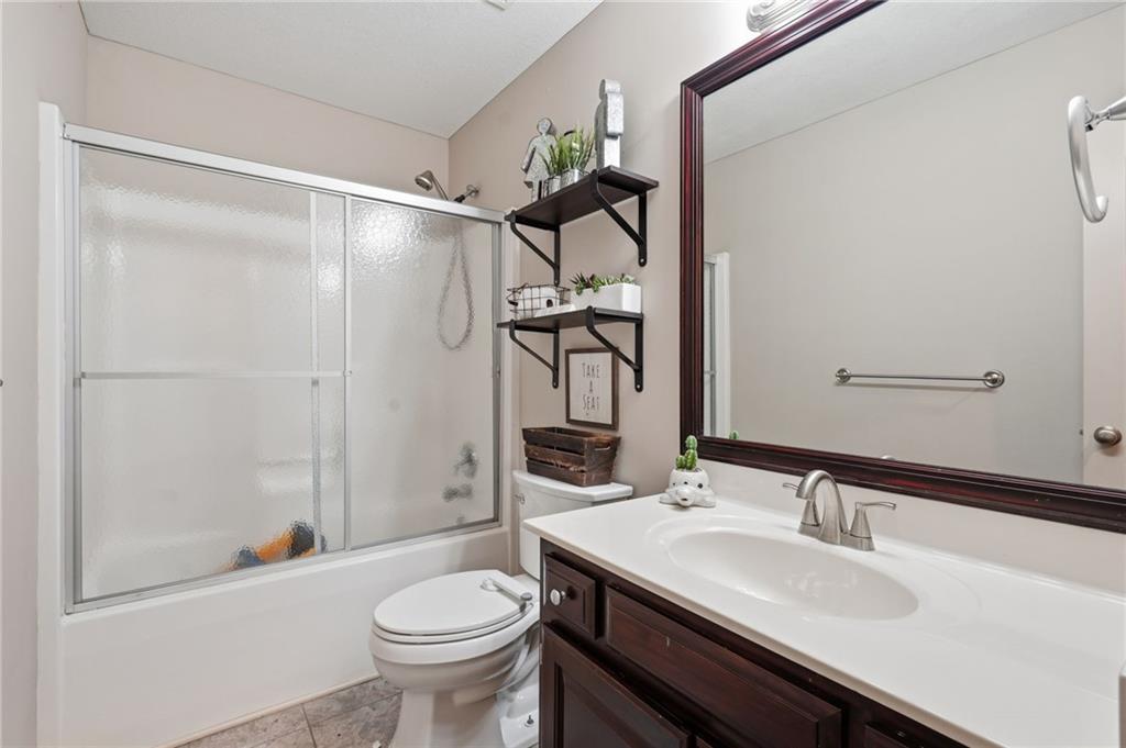 1009 Granada Drive Property Photo 17