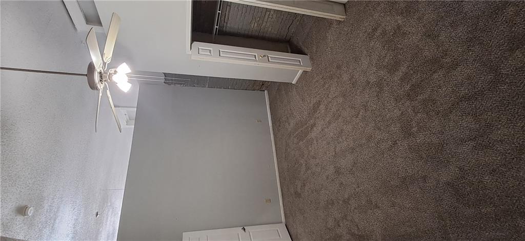 1421 Penn Street Property Photo 5