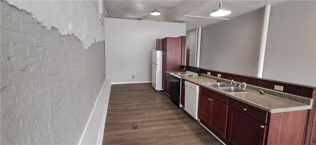 1421 Penn Street Property Photo 7