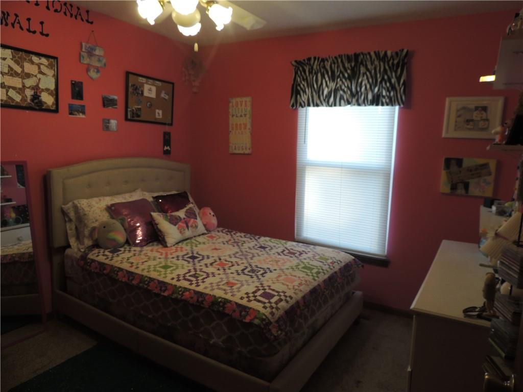 6911 N Liberty Street Property Photo 11