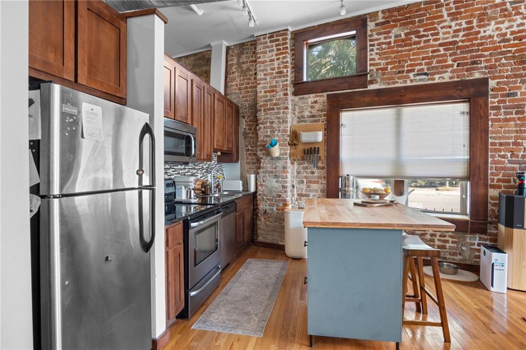 1040 Missouri Avenue Property Photo 22