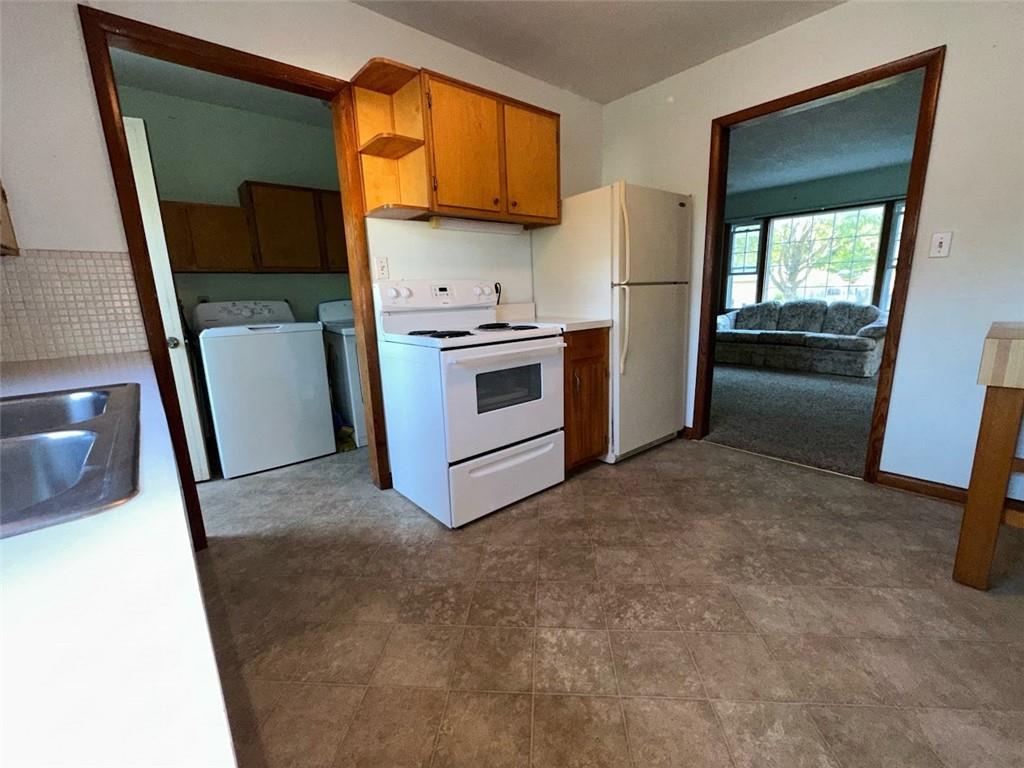510 E Massasoit Street Property Photo 11