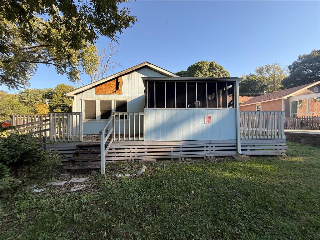 203 Walnut Street Property Photo 3
