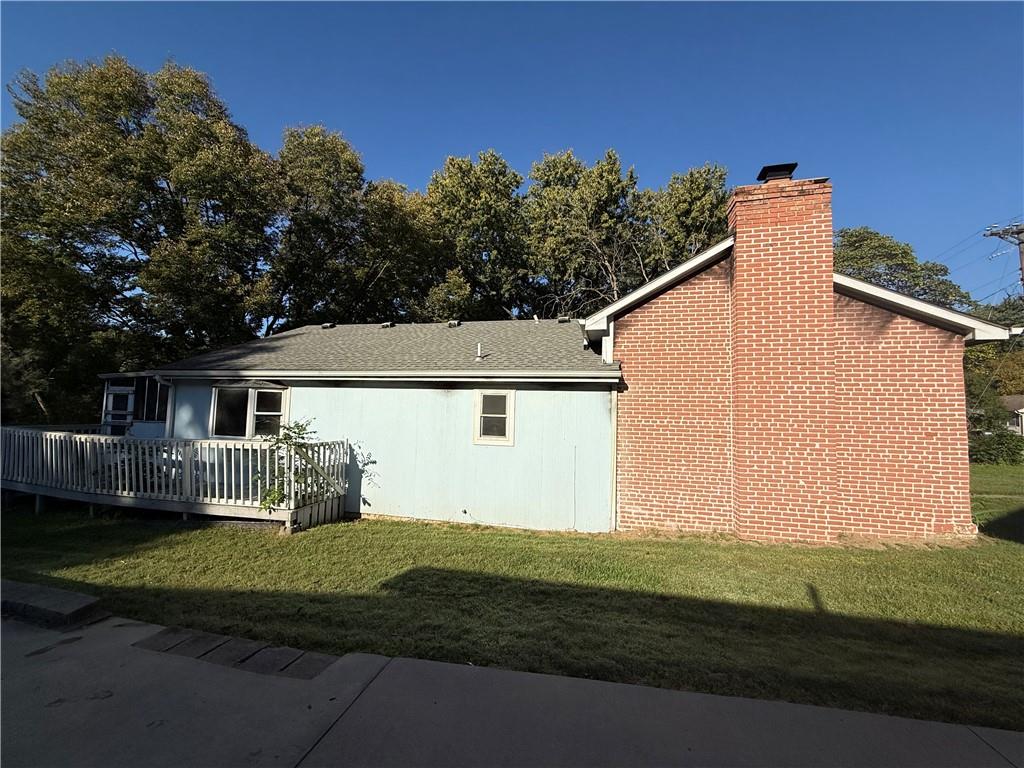 203 Walnut Street Property Photo 4