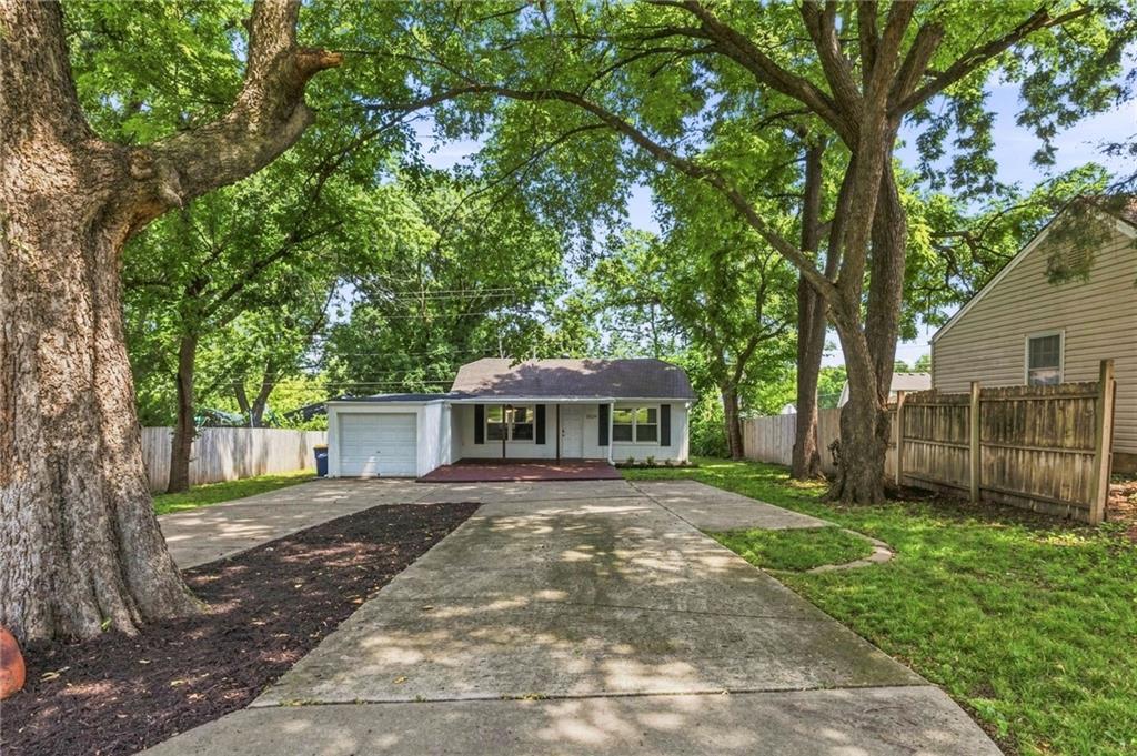 5529 Outlook Street Property Photo 5