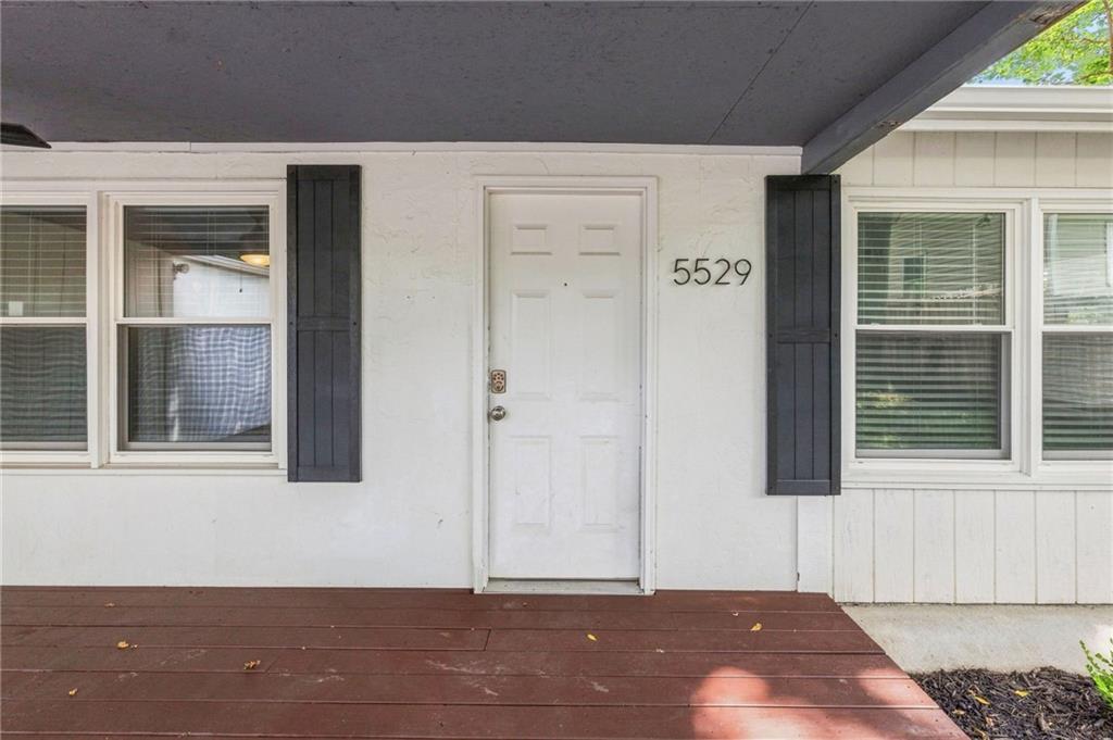 5529 Outlook Street Property Photo 9