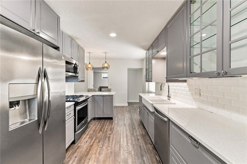 5529 Outlook Street Property Photo 14