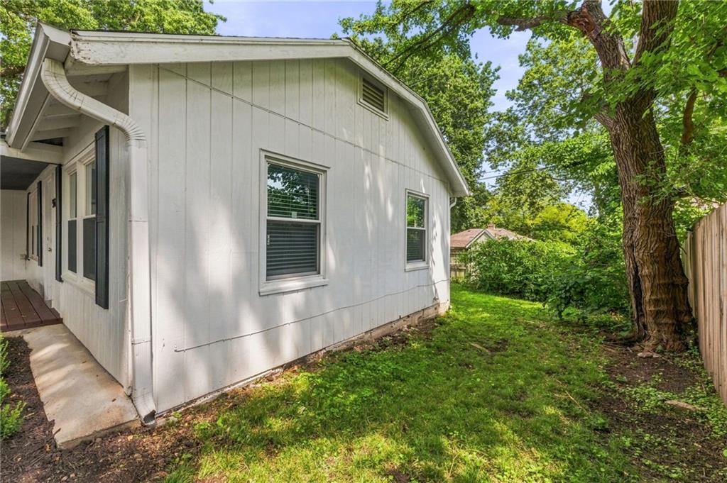 5529 Outlook Street Property Photo 31