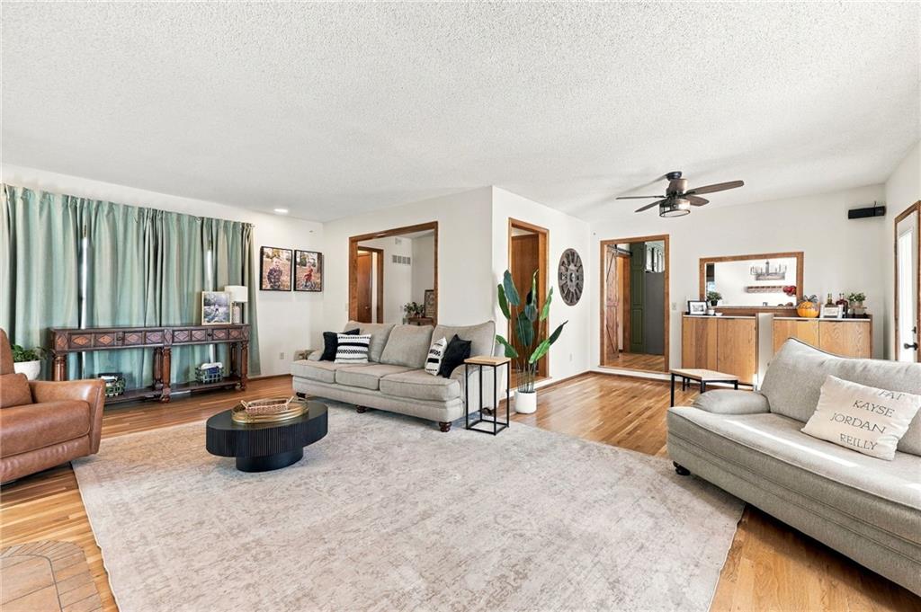 13019 N Prospect Avenue Property Photo 82