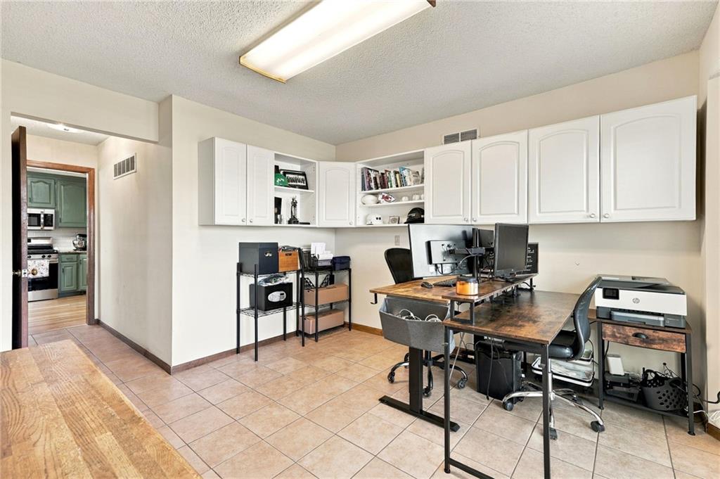 13019 N Prospect Avenue Property Photo 86