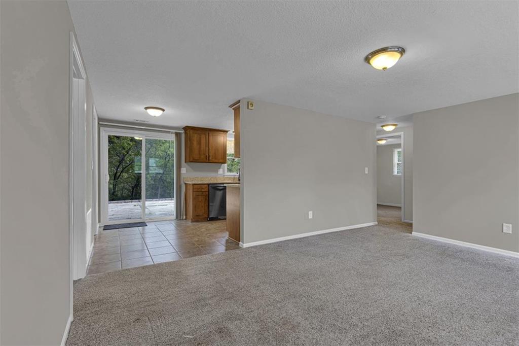 6503 River Road Property Photo 11