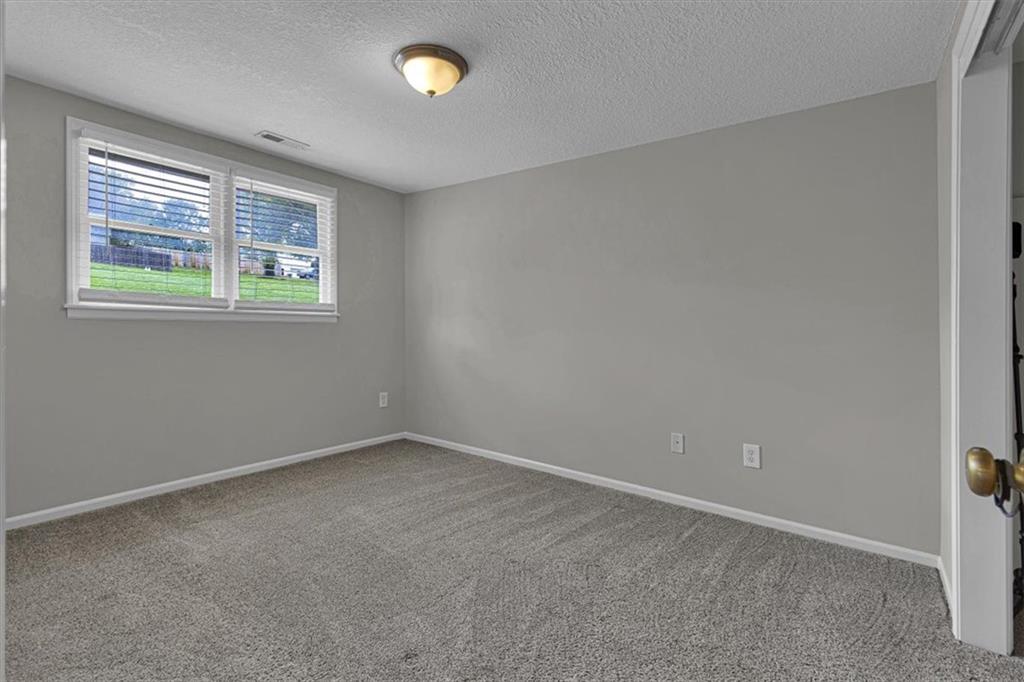 6503 River Road Property Photo 18