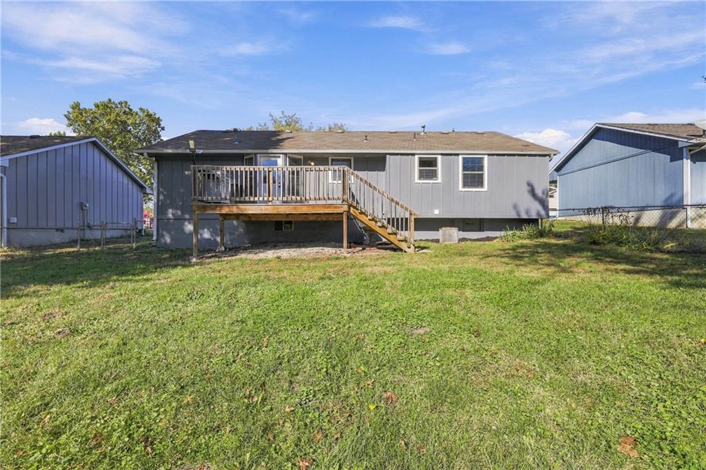 322 E Dryden Street Property Photo 17