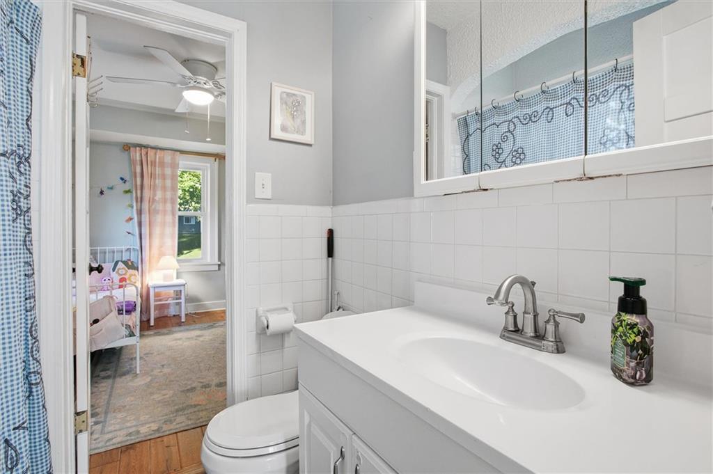 6832 Metcalf Avenue Property Photo 12