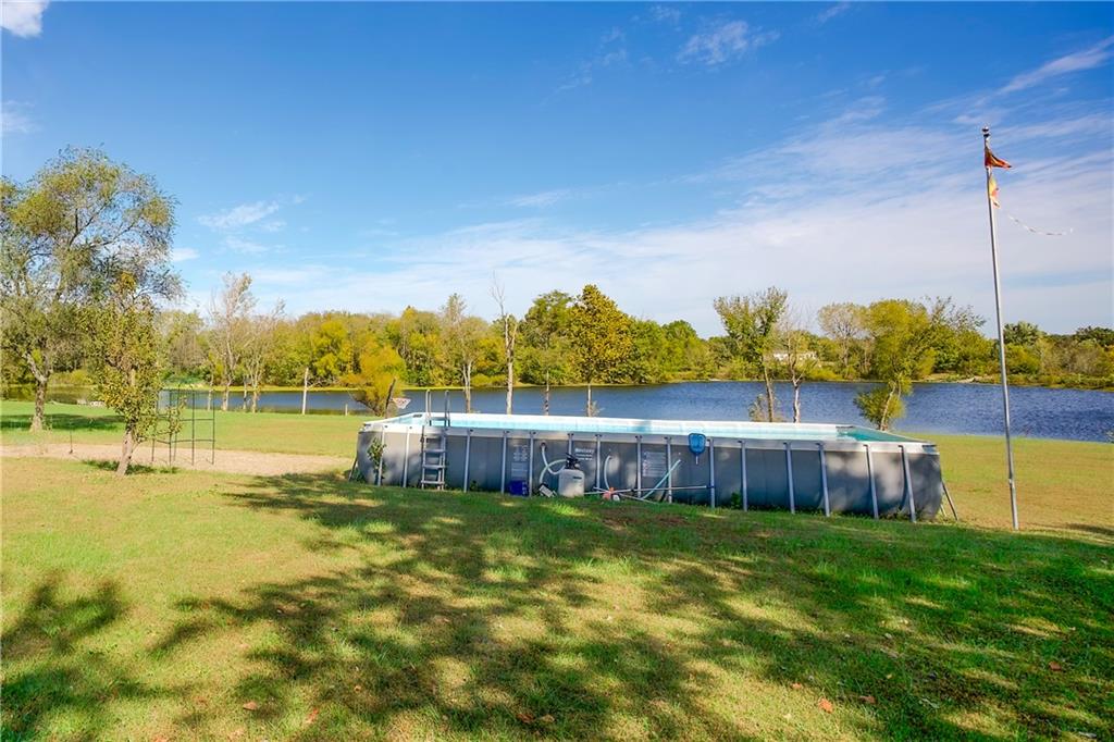 1379 Nw 565th Road Property Photo 42