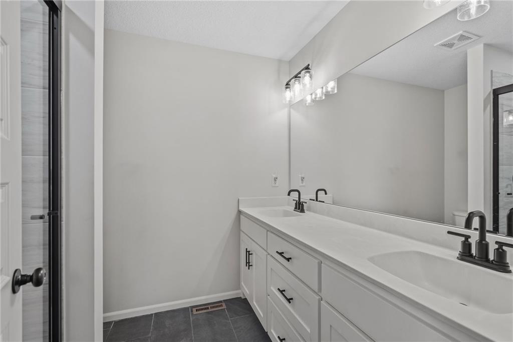 209 Tanner Place Property Photo 15