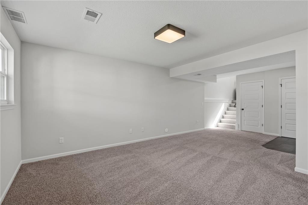 209 Tanner Place Property Photo 25