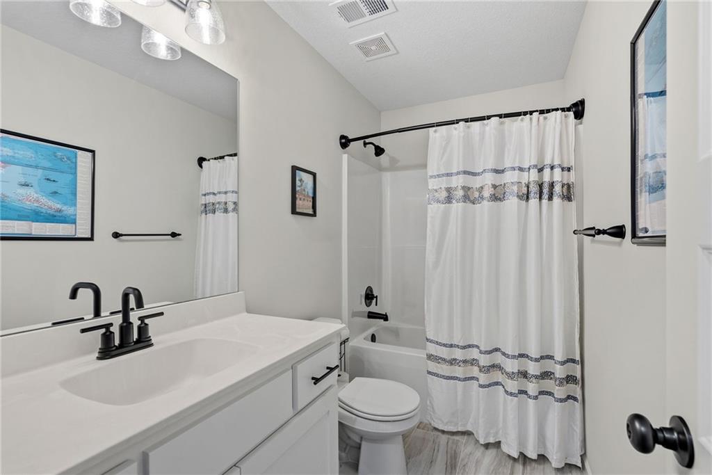 209 Tanner Place Property Photo 26