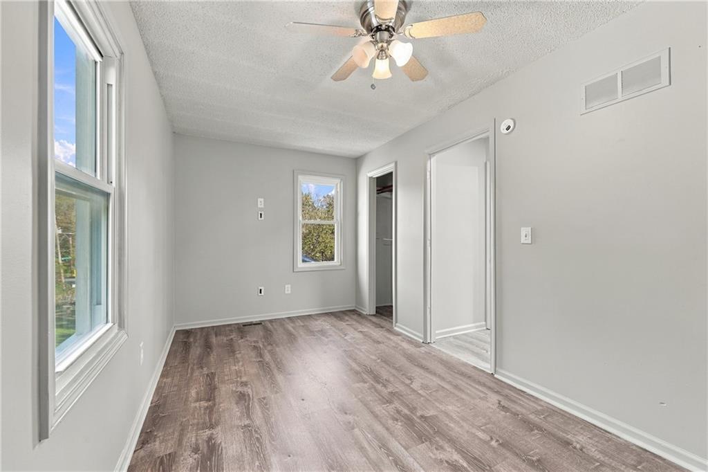 5523 N Poe Street Property Photo 11