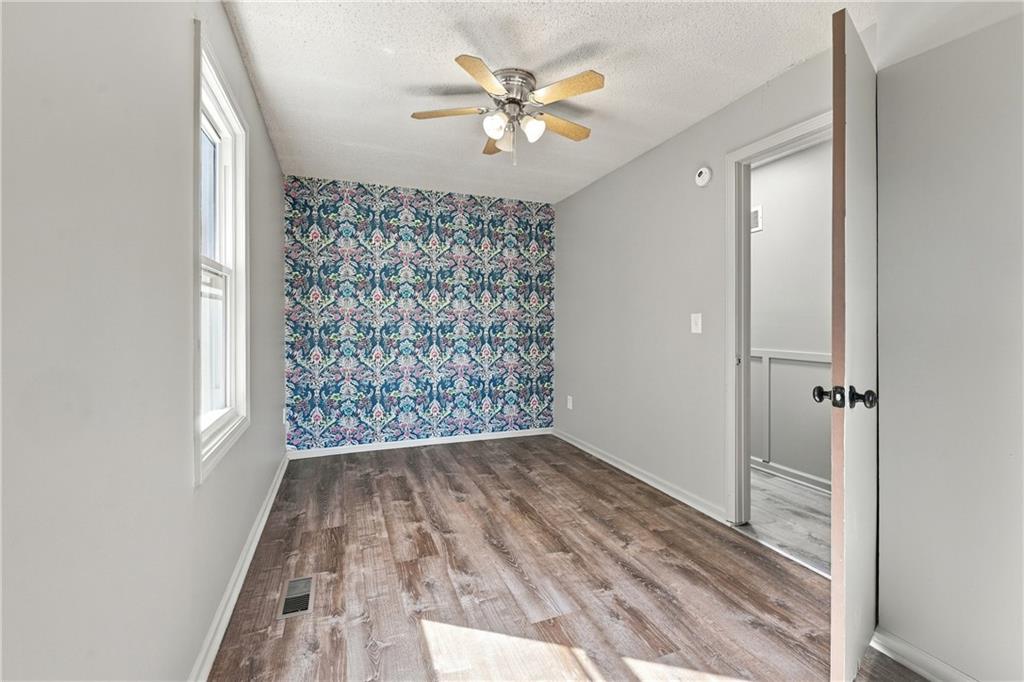 5523 N Poe Street Property Photo 13