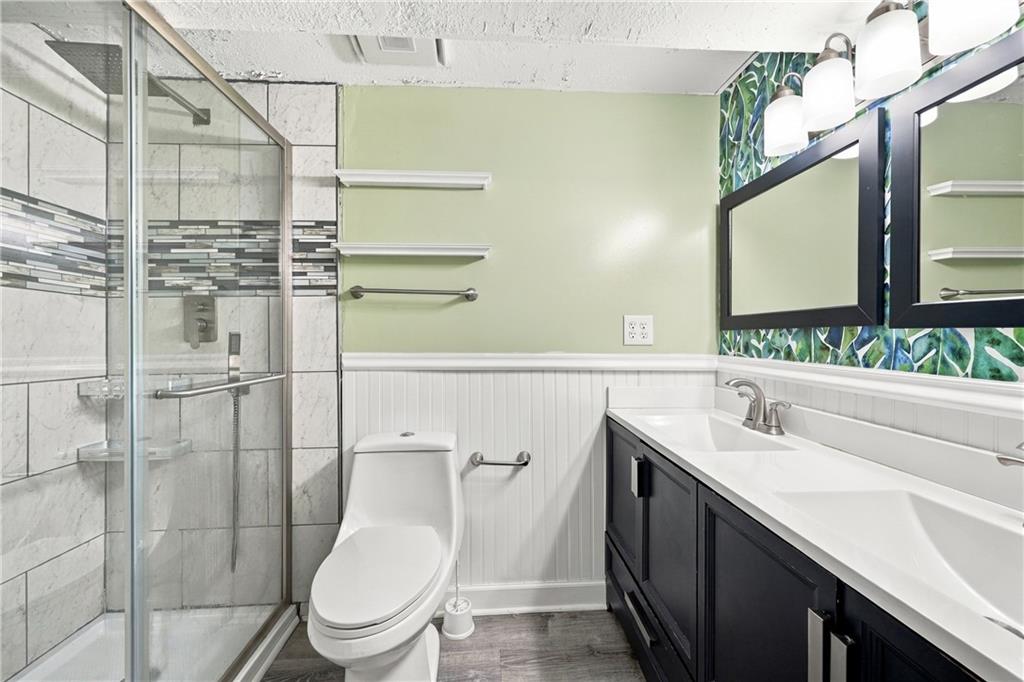 5523 N Poe Street Property Photo 16