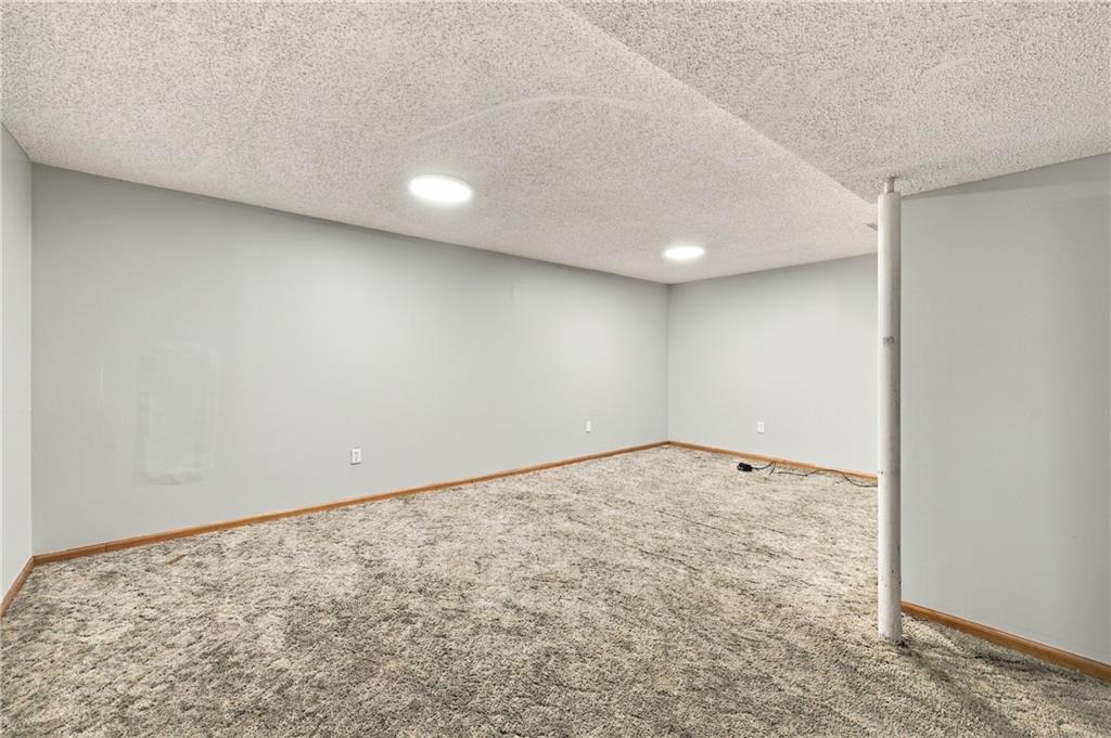 5523 N Poe Street Property Photo 17