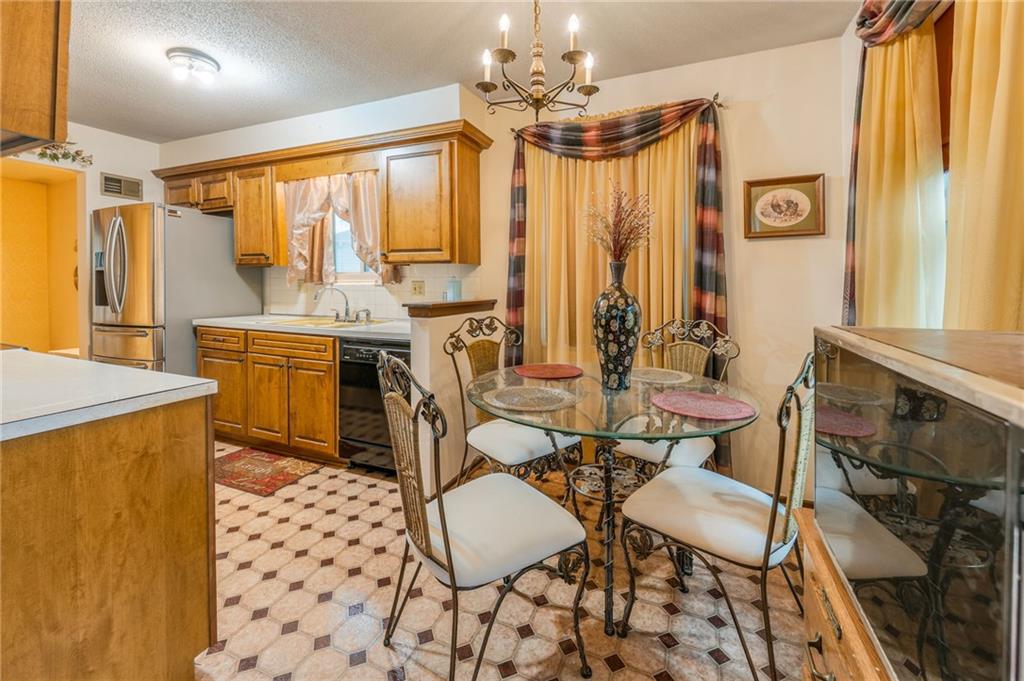 1008 Nw Arlington Court Property Photo 14
