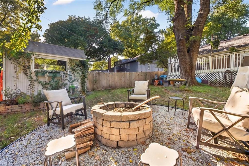 611 W Santa Fe Trail Property Photo 39