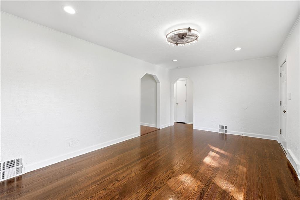 11216 W 61st Place Property Photo 6