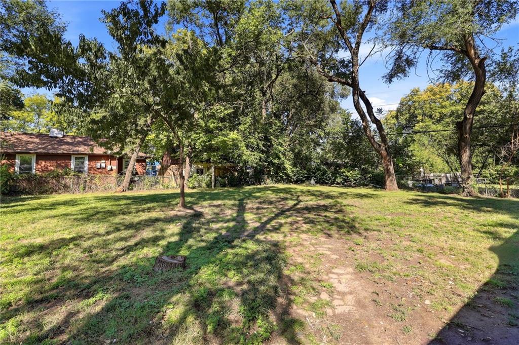 11216 W 61st Place Property Photo 17