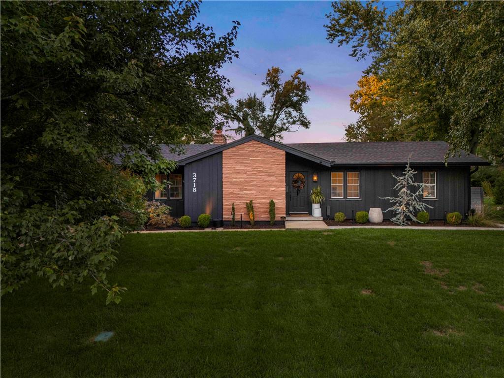 3718 W 96th Street Property Photo 1