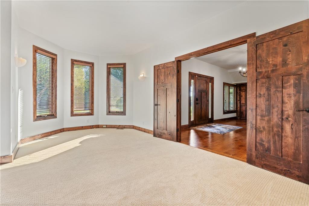20540 Pflumm Road Property Photo 23