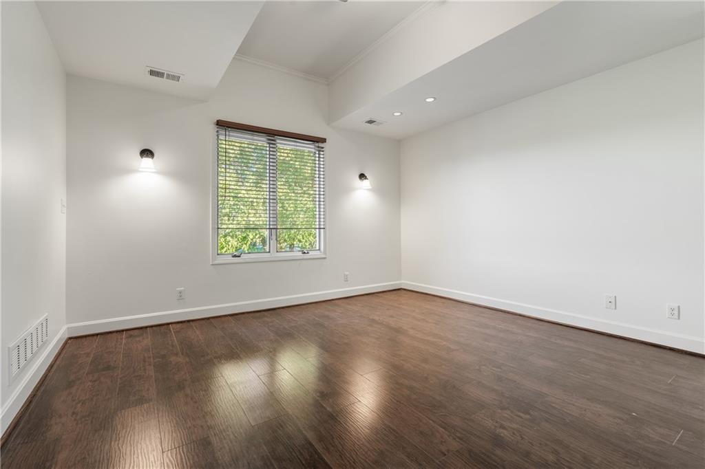 20540 Pflumm Road Property Photo 42