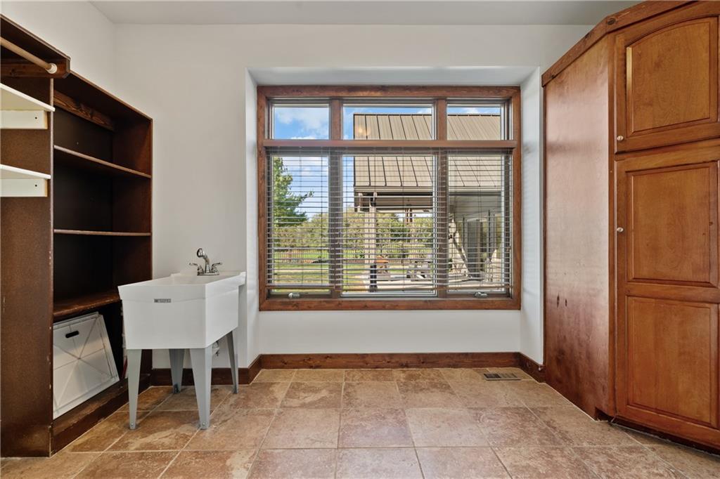 20540 Pflumm Road Property Photo 57