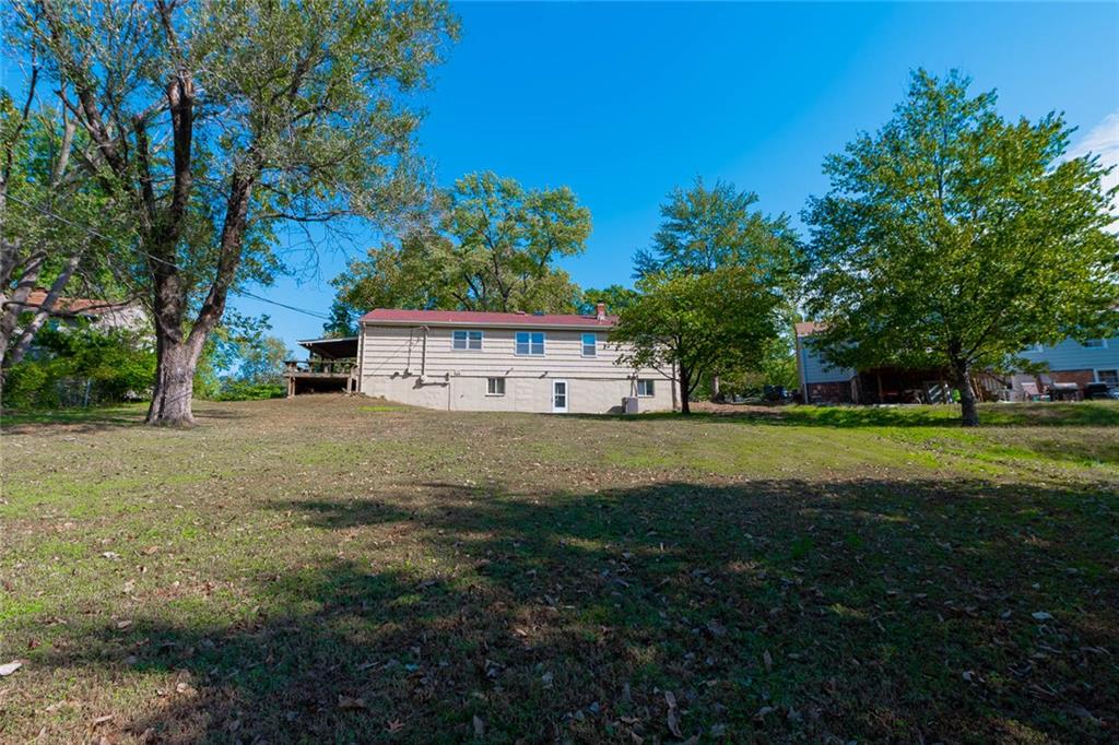 5820 N Lenox Avenue Property Photo 7