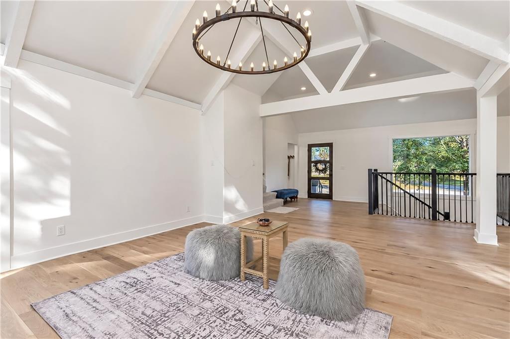 4085 Normandy Drive Property Photo 13