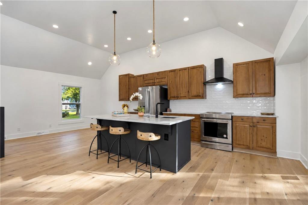 4085 Normandy Drive Property Photo 16