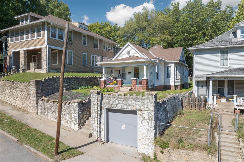 703 Mcdonald Street Property Photo 1