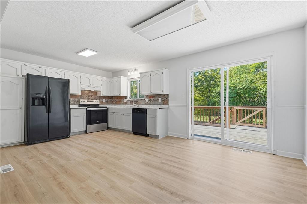 16010 Eastern Avenue Property Photo 9
